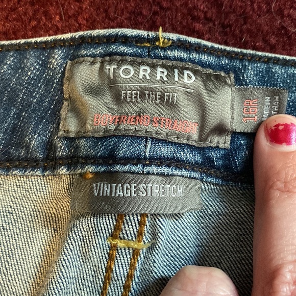 Torrid Boyfriend Straight - Picture 2 of 3